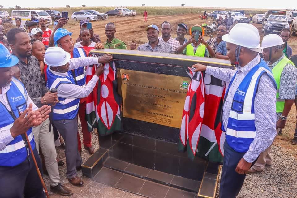 Trade and Investment CS Moses Kuria (right) and Laikipia Governor Joshua Irungu unveil the Laikipia Industrial Park at Rumuruti on September 18, 2023